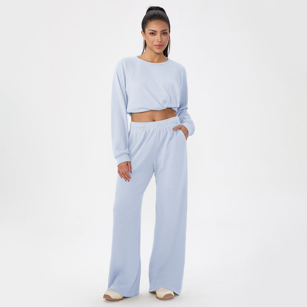 Loose solid color sports suit