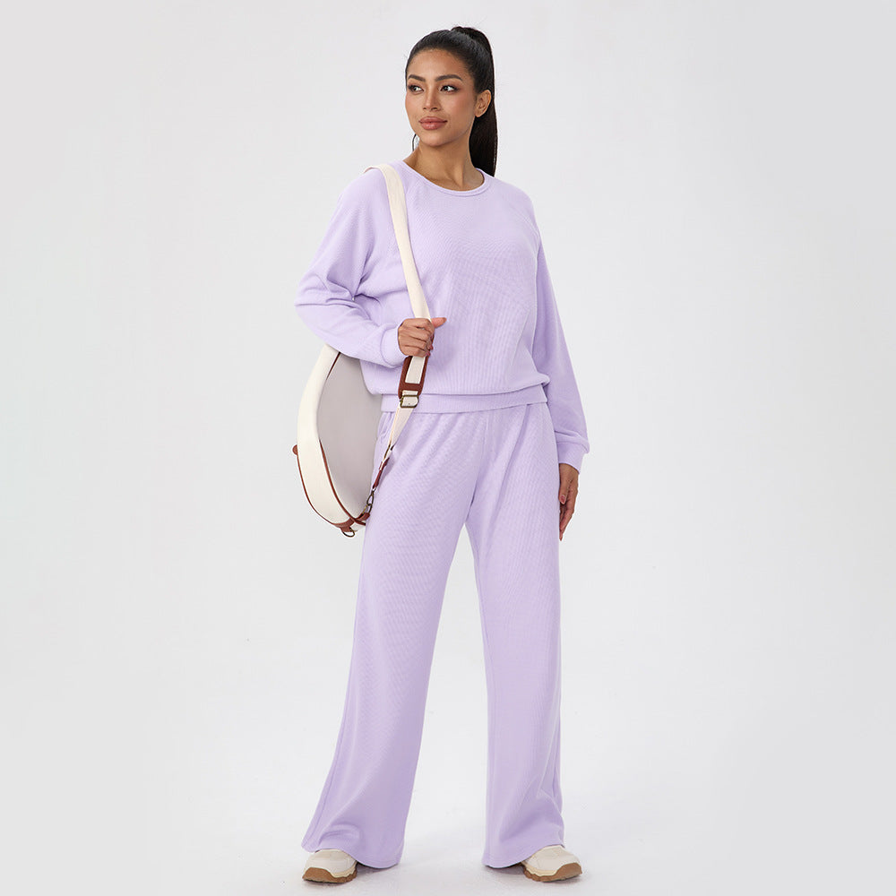 Loose solid color sports suit