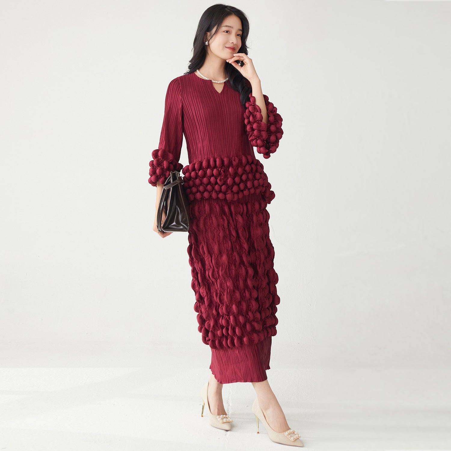 Fashion Design Sense T-Shirt Top and Fitted Skirt Set Casual Elegant Two-Piece Outfit for Women